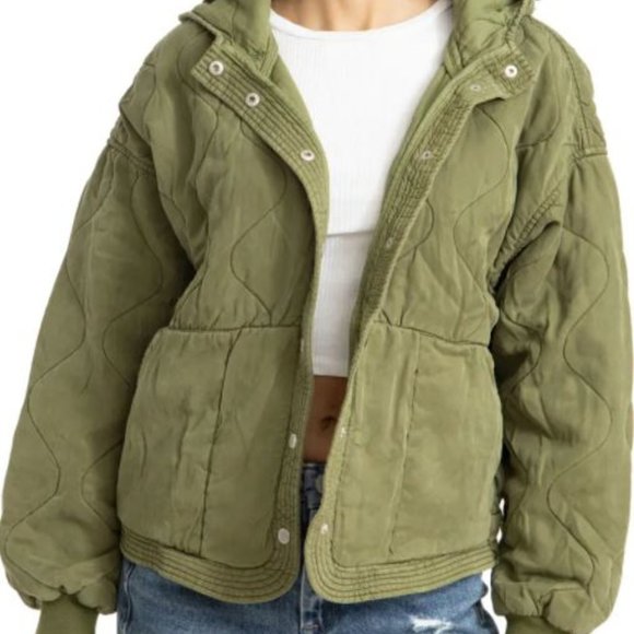 BLANKNYC Jackets & Blazers - BLANKNYC Quilted Hooded Jacket